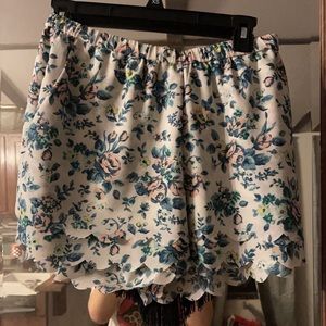 Boutique shorts! Size medium! Never been worn!